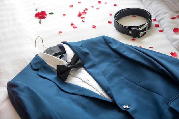 Jaki garnitur wybrać do ślubu gdy zależy nam na elegancji?