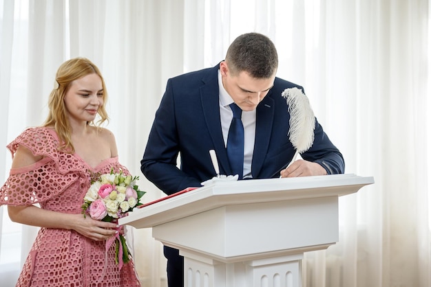 Ślub cywilny co trzeba załatwić przed wizytą w urzędzie?
