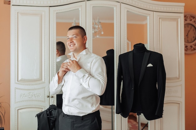 Jak ubrać się na wesele mężczyzna w klasycznym stylu?