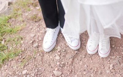 Jaki kolor butów do białej sukni ślubnej sprawdzi się najlepiej?