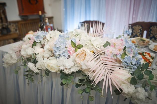 Jak samemu udekorować kościół na ślub i podkreślić wyjątkowy charakter ceremonii?